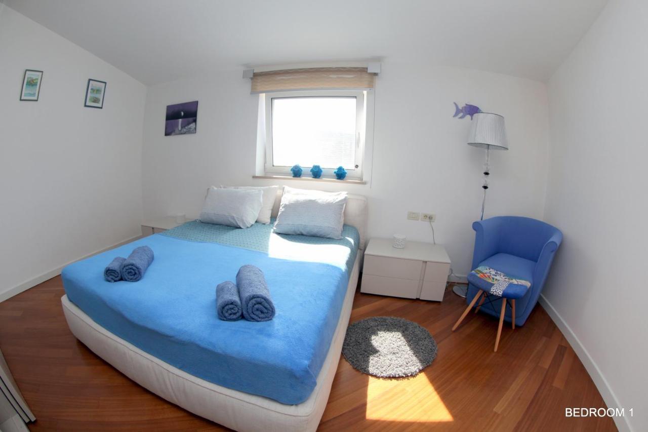 Luxury Marina View Apartment Izola Eksteriør billede